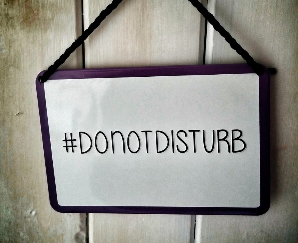 do not disturb-grouve
